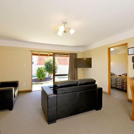 Mosgiel Regency Motel Kültér fotó